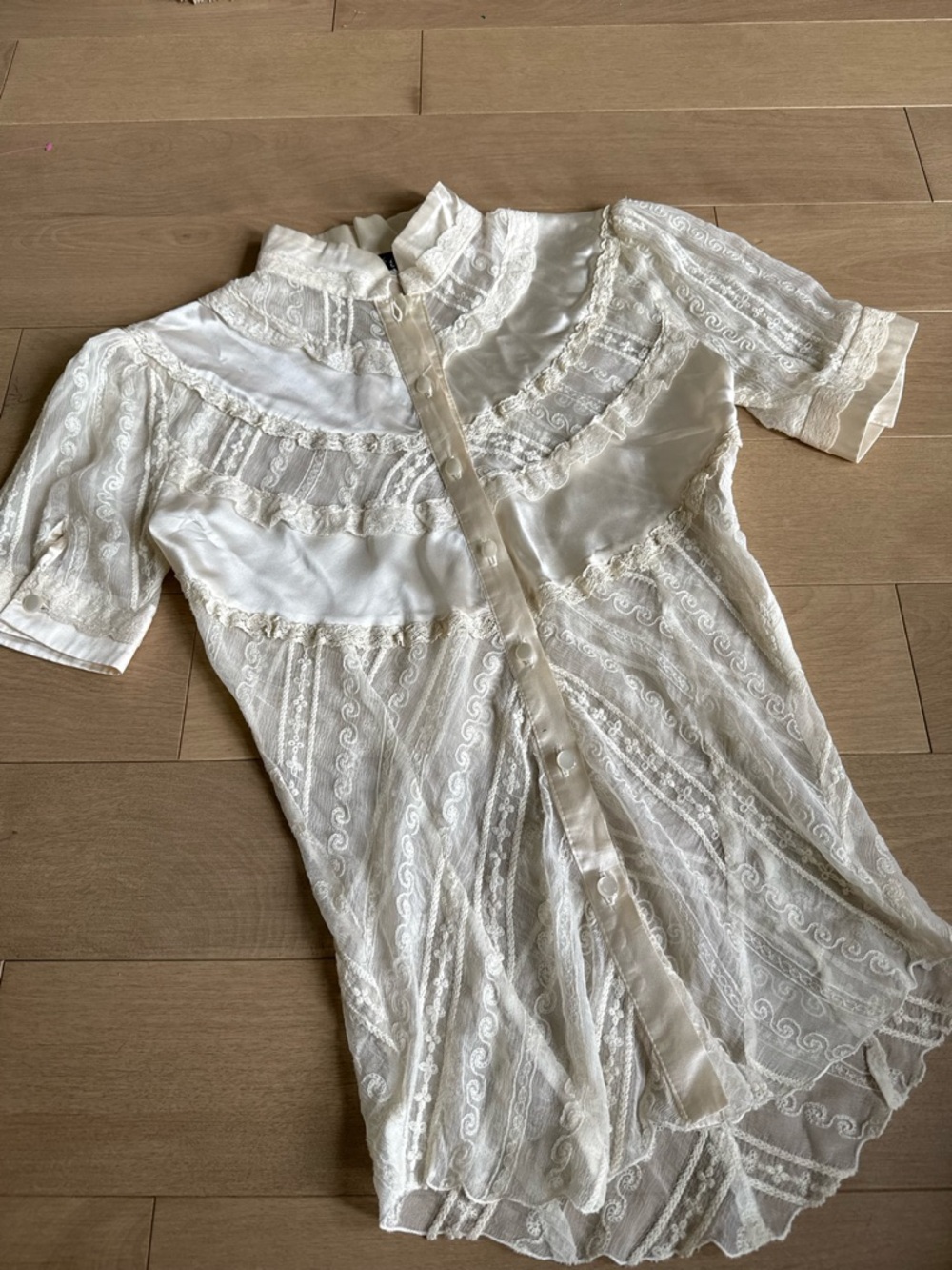 Nathalie Vintage French Delicate White Lace Top